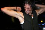 Dateiname: Basshunter-Spornitz0175.jpg
Dateigröße: 34KB
Abmessungen: 600x400
hinzugefügt am: 29.April 2007 Basshunter-Spornitz0175.jpg